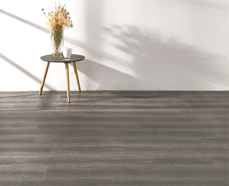 ja2H78dlZCw55717d4y1A045Suw2AZV6.jpg 地多寶地板.jpg