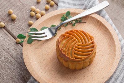 地多寶提前祝中秋快樂，心情舒暢！     